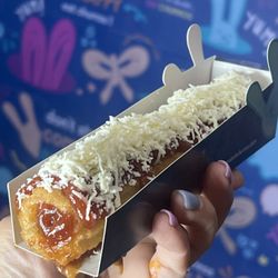 Bunnboh Churros - Guava and cheese stuffed