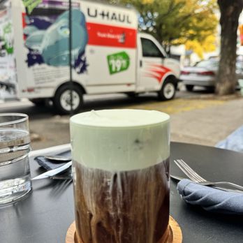Maison de Manee - pandan cream cold brew - Thai Near Me - Long Island City, New York Maison de Manee - pandan cream cold brew - Thai Near Me - Long Island City, New York