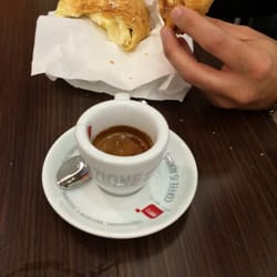 Ciambelooz - Caffè e cornetto