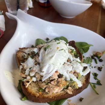 Ruby Slipper Central Business District - avocado toast with salmon with poached egg - yummy!! - Breakfast & Brunch Near Me - New Orleans, Louisiana Ruby Slipper Central Business District - avocado toast with salmon with poached egg - yummy!! - Breakfast & Brunch Near Me - New Orleans, Louisiana
