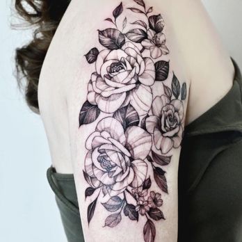 MODO Ink Tattoo - Floral arm tattoo. - Tattoo Near Me - Orange, California MODO Ink Tattoo - Floral arm tattoo. - Tattoo Near Me - Orange, California