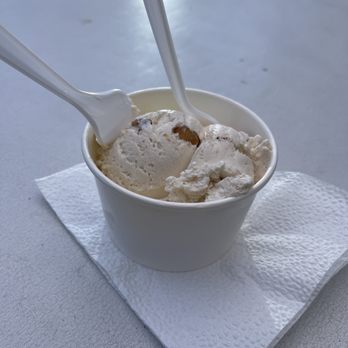 Munnerlyn's Ice Creamery - Jungle love - Ice Cream & Frozen Yogurt Near Me - Pine Grove, California Munnerlyn's Ice Creamery - Jungle love - Ice Cream & Frozen Yogurt Near Me - Pine Grove, California