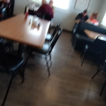 Sun Rise & Dine - a blurry image of a dining room - New American Near Me - Union City, Indiana Sun Rise & Dine - a blurry image of a dining room - New American Near Me - Union City, Indiana