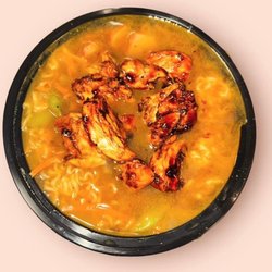 Forest City Grub - Ramen bowl
Ginger glazed chicken or Kielbasa option