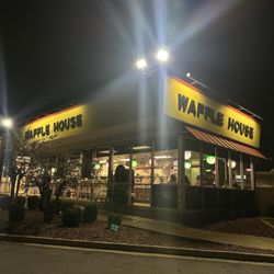 Waffle House - Outside