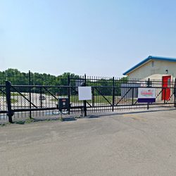 Storage Rentals of America