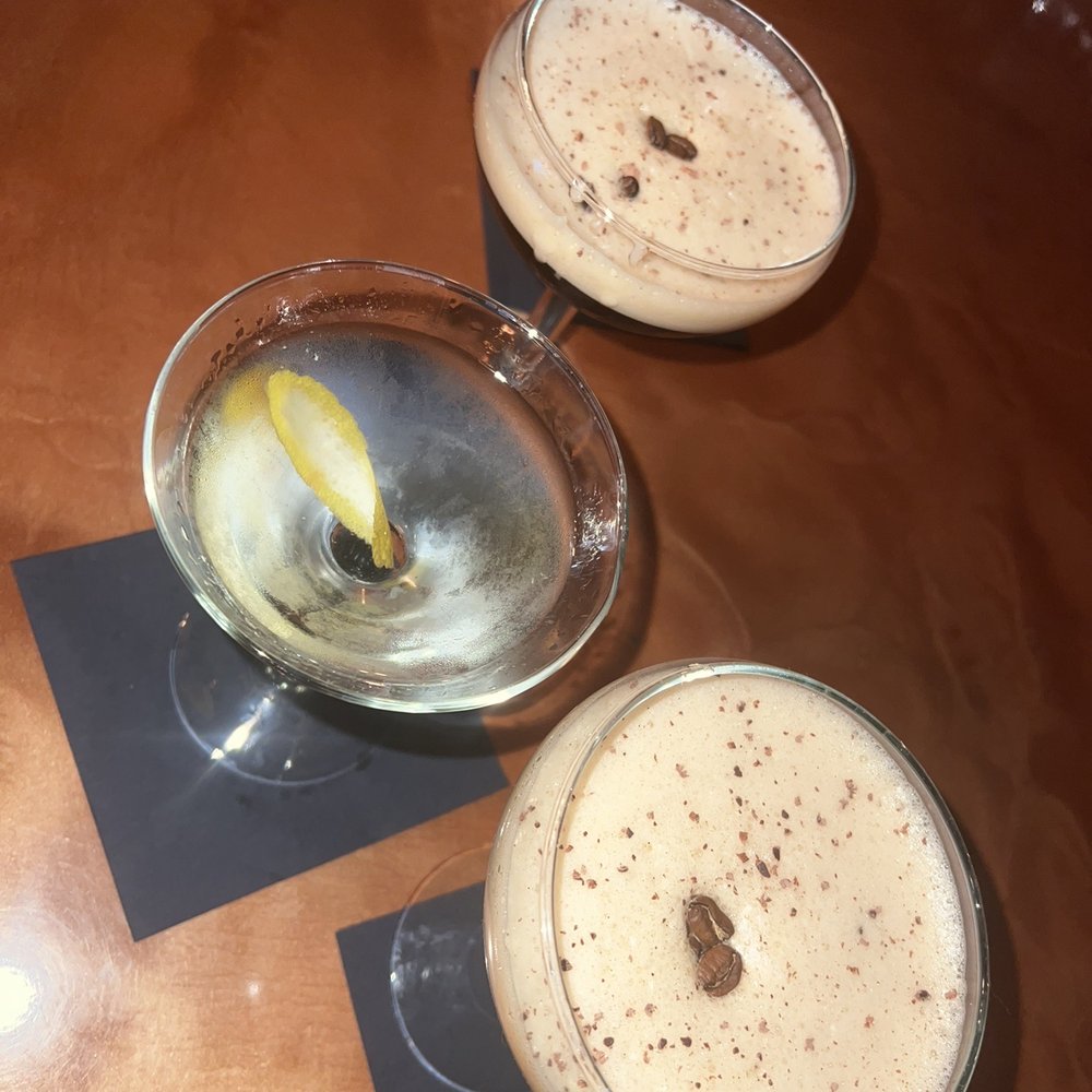 Martinis for everyone !! Martinis for everyone !!