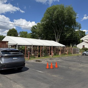 Heather's - Parking and outdoor seating - Coffee & Tea Near Me - Minneapolis, Minnesota