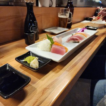 KOMO SUSHI - Sushi Bars Near Me - Sherwood, Oregon