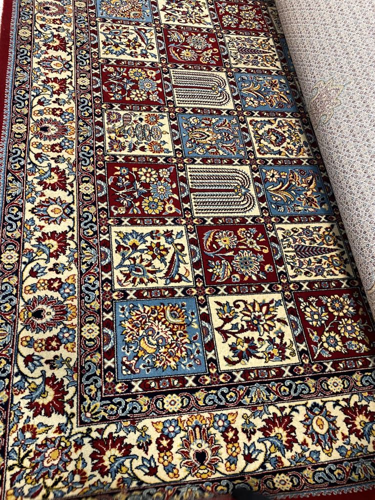 RISA RUG Updated September 2024 935 Marine Drive, North Vancouver