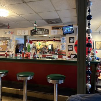 Woody's Towne Cafe - Counter - Cafes Near Me - Allentown, New Jersey Woody's Towne Cafe - Counter - Cafes Near Me - Allentown, New Jersey