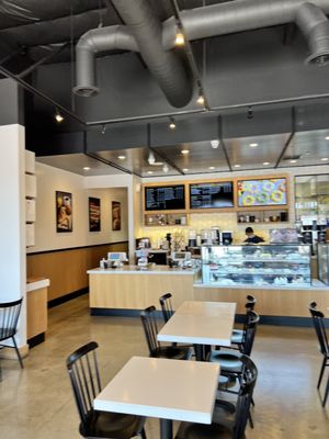 Paris Baguette by null