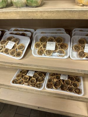 Filipino Desserts Plus by null