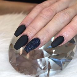 Nail Therapy By Dawn