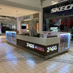 ZAGG Valencia - Check out our new kiosk! Located now on the first floor next to Sketchers and Q Love, towards Macy's!