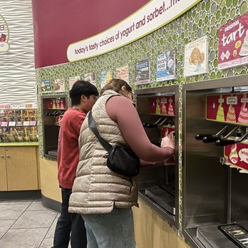 Menchie's Frozen Yogurt - Ice Cream & Frozen Yogurt Near Me - Springfield, Oregon Menchie's Frozen Yogurt - Ice Cream & Frozen Yogurt Near Me - Springfield, Oregon