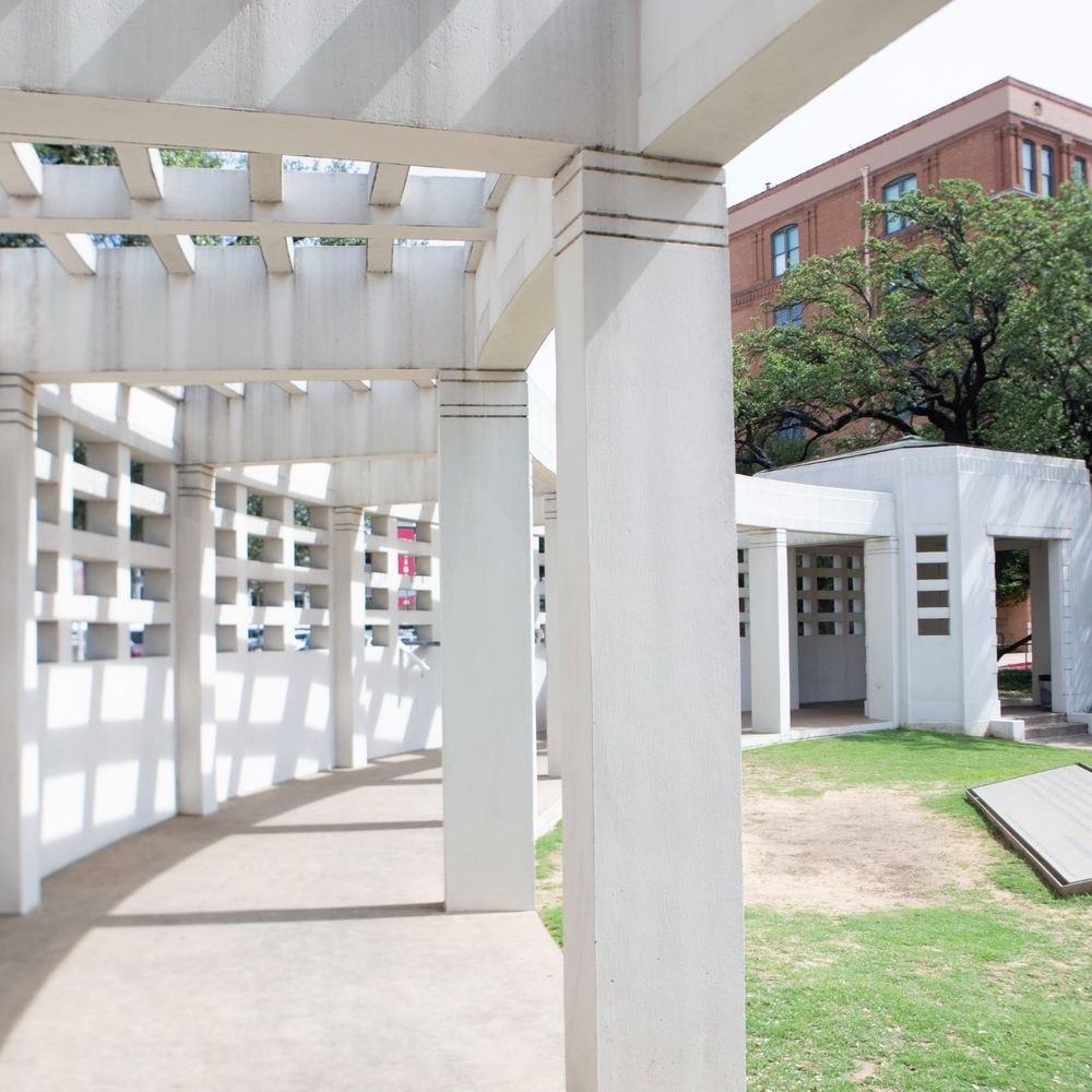 Dealey Plaza - Landmarks & Historical Buildings Near Me - Dallas, Texas Dealey Plaza - Landmarks & Historical Buildings Near Me - Dallas, Texas