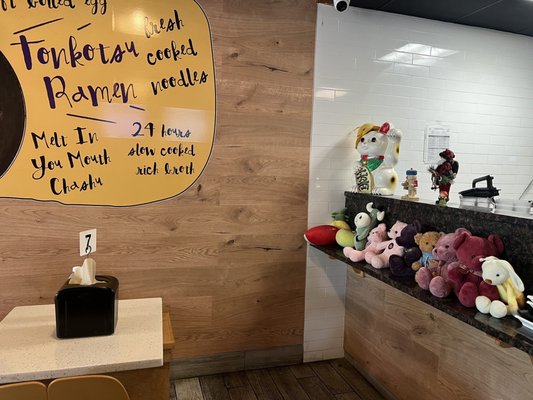 Funtime Sushi & Ramen & Tea Bar by null