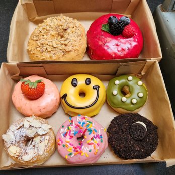 Good Town Doughnuts - 2 regulars, 1 box of mini's (Oct2022) - Donuts Near Me - Costa Mesa, California