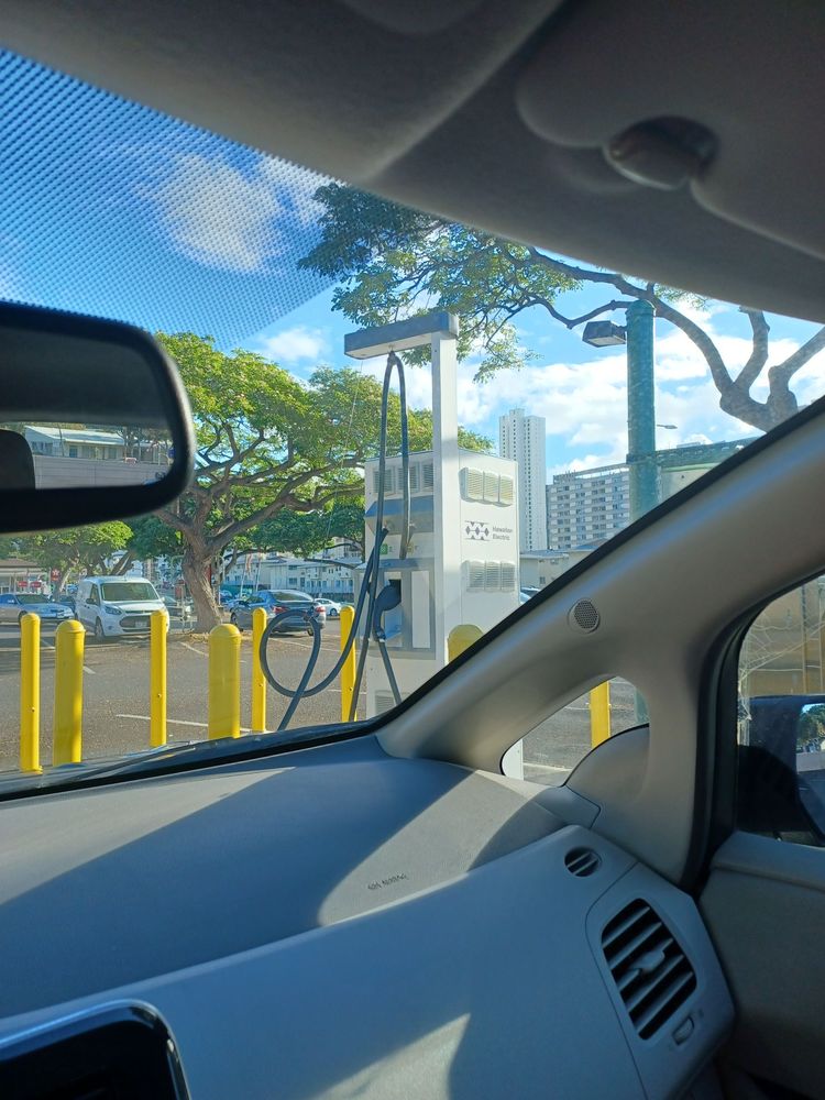 SHELL RECHARGE 848 Ala Lilikoi St, Honolulu, Hawaii EV Charging