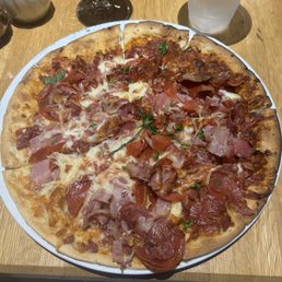 "The Pig" on gf crust "The Pig" on gf crust