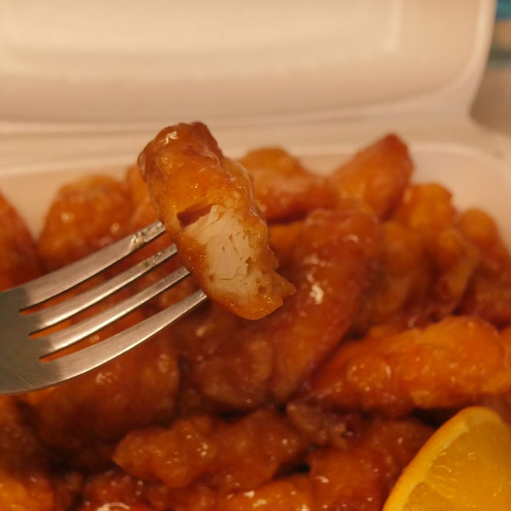 Season Kitchen - General Tso's Chicken (Orange Chicken) Yum! - Cantonese Near Me - Granite Bay, California Season Kitchen - General Tso's Chicken (Orange Chicken) Yum! - Cantonese Near Me - Granite Bay, California