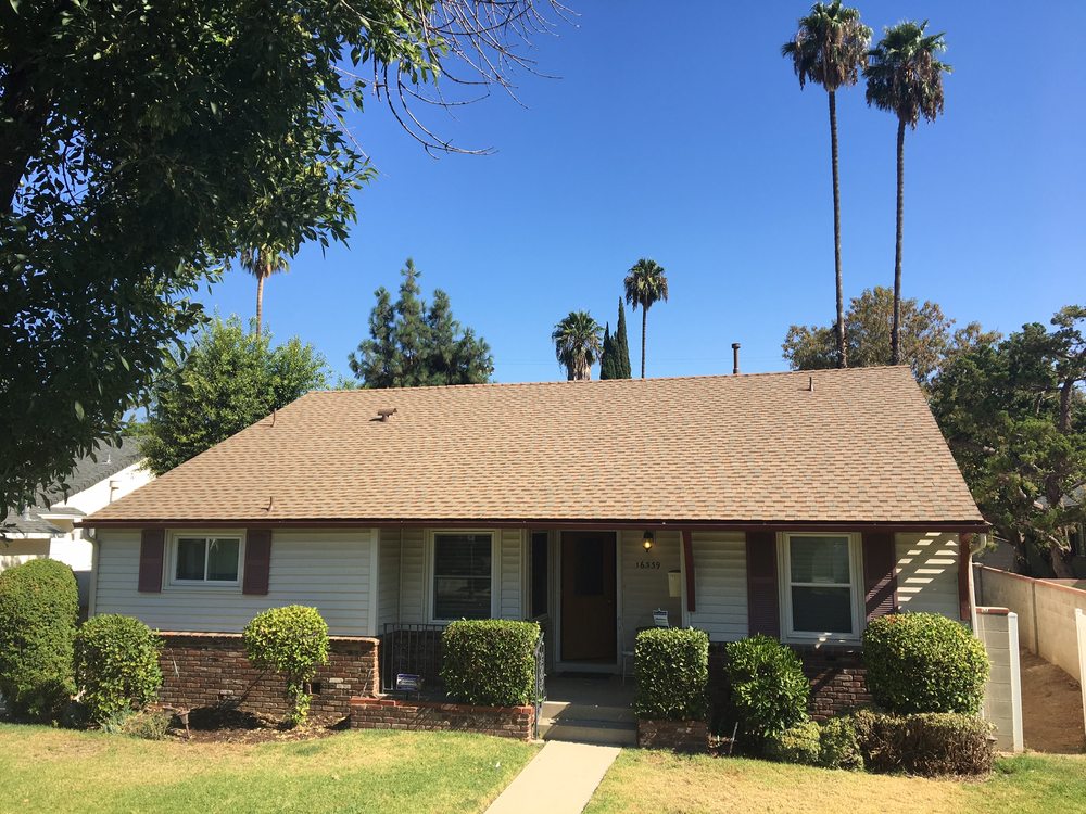 Slide of Daniel Tall Roofing