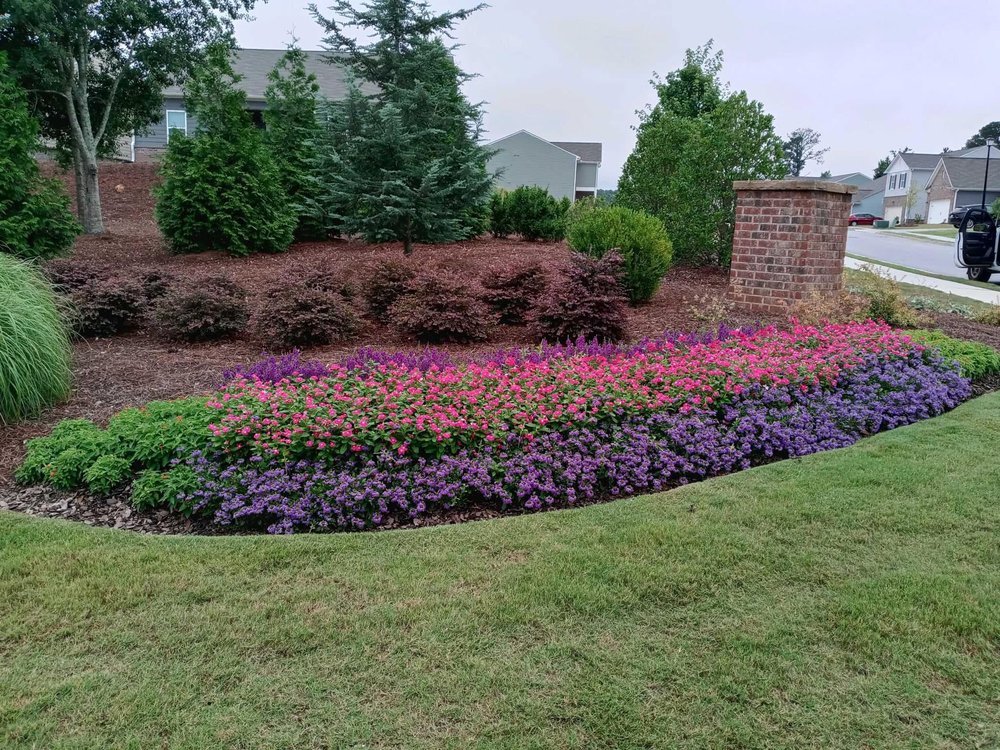 CRESTWOOD LANDSCAPE - Updated March 2026 - Request a Quote - 26 Photos ...