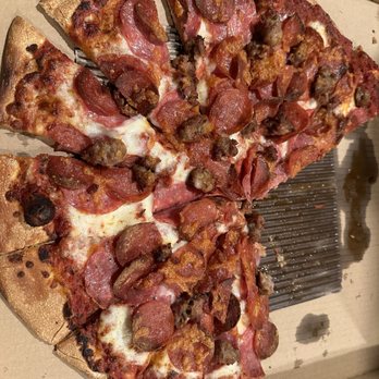 Steves Pizza - All meat thin crust pizza - Pizza Near Me - El Dorado Hills, California Steves Pizza - All meat thin crust pizza - Pizza Near Me - El Dorado Hills, California
