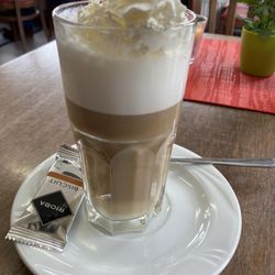 Imbiss A La Card - Cappuccino
