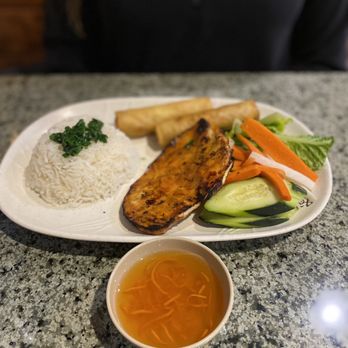 Pho Saigon 8 - Chicken and egg roll - Vietnamese Near Me - Las Vegas, Nevada