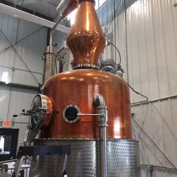 45th Parallel Distillery - Pizza Near Me - New Richmond, Wisconsin