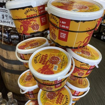 Stearns Liquor Bixby - a stack of tubs - Beer, Wine & Spirits Near Me - Long Beach, California Stearns Liquor Bixby - a stack of tubs - Beer, Wine & Spirits Near Me - Long Beach, California