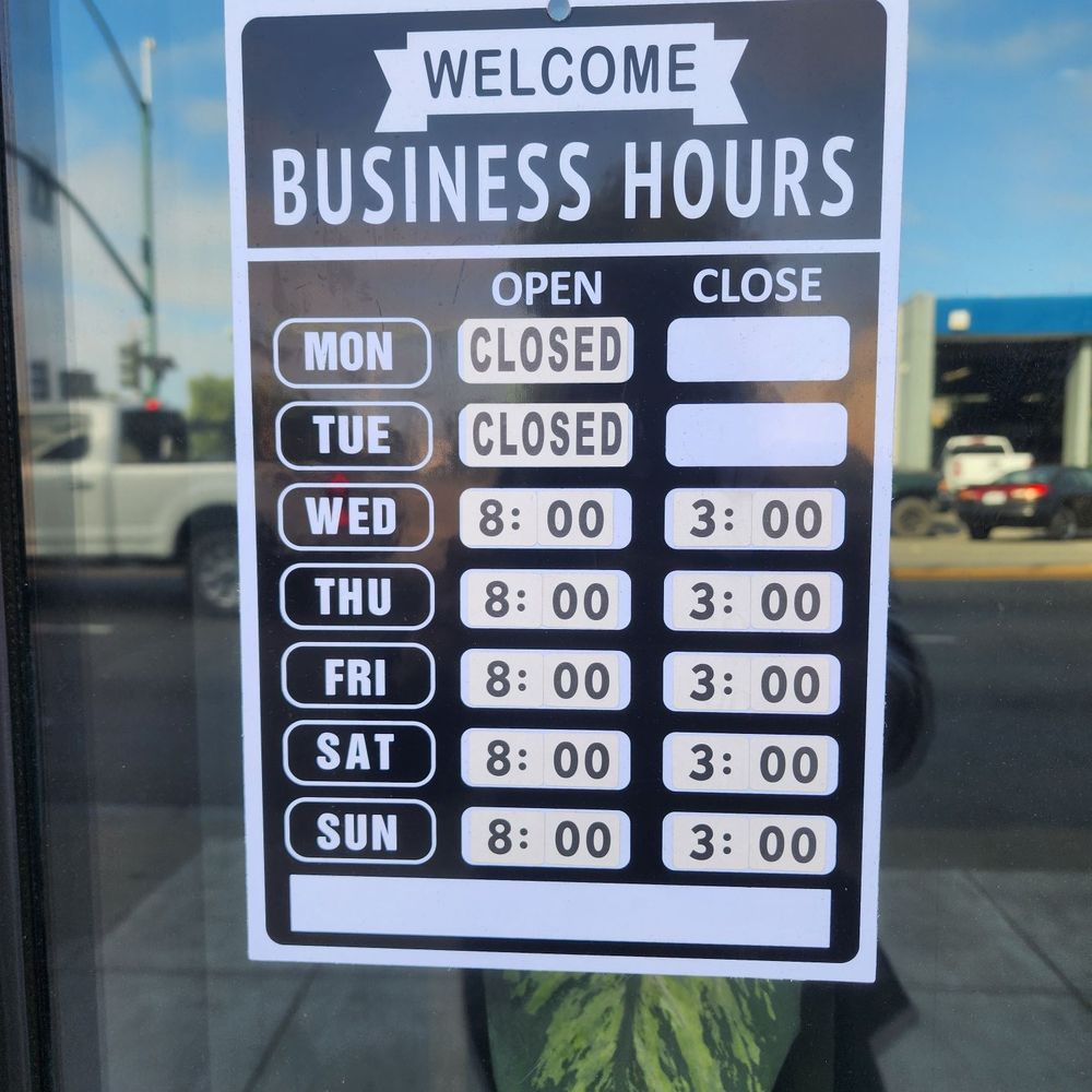 Dropped of a car for some work and thought we would try here again. And they are closed on Mon& Tues. Dumb!!!! Dropped of a car for some work and thought we would try here again. And they are closed on Mon& Tues. Dumb!!!!