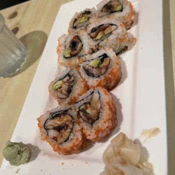 Yanagi Sushi - Honeymoon Roll - Japanese Near Me - Honolulu, Hawaii Yanagi Sushi - Honeymoon Roll - Japanese Near Me - Honolulu, Hawaii