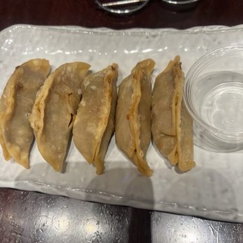 Goma Tei Ramen Ala Moana - Gyoza - Ramen Near Me - Honolulu, Hawaii