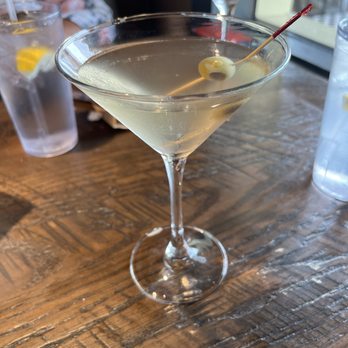 Joey Garlic's - Dirty martini - Italian Near Me - Manchester, Connecticut Joey Garlic's - Dirty martini - Italian Near Me - Manchester, Connecticut