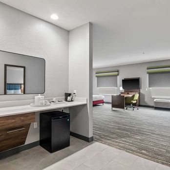 Hampton Inn & Suites Mount Pleasant - Guest room - Hotels Near Me - Mount Pleasant, Texas Hampton Inn & Suites Mount Pleasant - Guest room - Hotels Near Me - Mount Pleasant, Texas