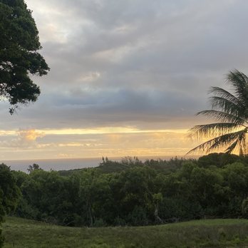 The Last Resort - View of ocean - Vacation Rentals Near Me - Kapaau, Hawaii The Last Resort - View of ocean - Vacation Rentals Near Me - Kapaau, Hawaii