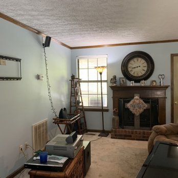 Franco & Sanchez Services - Interior painting - Painters Near Me Franco & Sanchez Services - Interior painting - Painters Near Me