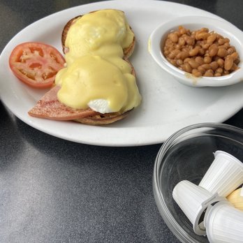 Al's Diner - Eggs Benny - Diners Near Me - Ottawa, Ontario