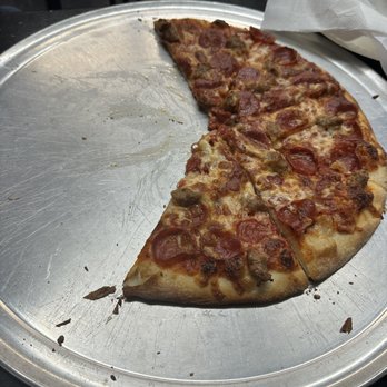 Calixtos Pizza - Sausage pepperoni pizza - Pizza Near Me - Westminster, California Calixtos Pizza - Sausage pepperoni pizza - Pizza Near Me - Westminster, California