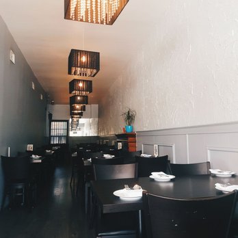 Lageez - Interior! - Indian Near Me - Toronto, Ontario Lageez - Interior! - Indian Near Me - Toronto, Ontario