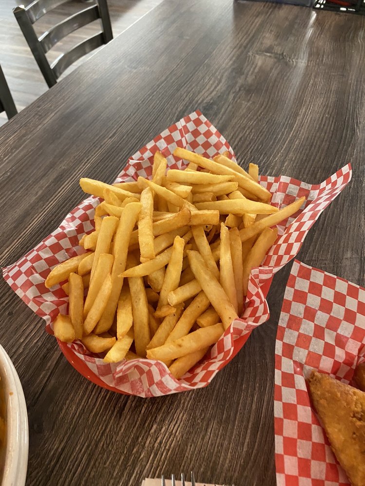 TOP HAT SPORTS BAR & GRILL 79 Photos & 28 Reviews 8809 Satyr Hill