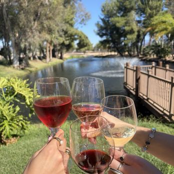 Bella Vista Winery - The pond in the outdoor area - Wineries Near Me - Temecula, California Bella Vista Winery - The pond in the outdoor area - Wineries Near Me - Temecula, California