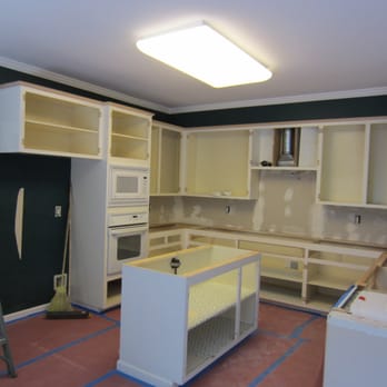 Mike Chavez Painting - kitchen/cabinets before painting - Painters Near Me - Santa Rosa, California Mike Chavez Painting - kitchen/cabinets before painting - Painters Near Me - Santa Rosa, California