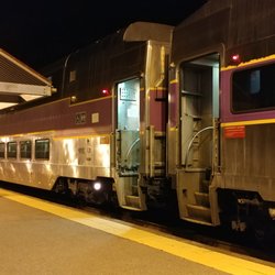 Foxboro Commuter Rail Station - Commuter rail from Foxboro to South Station
