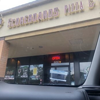 Scoreboards Pizza & Grill - Pizza Near Me - Roseville, California Scoreboards Pizza & Grill - Pizza Near Me - Roseville, California