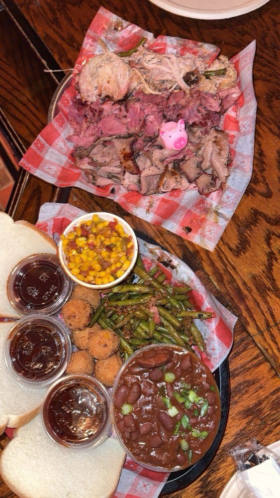 Social spots from Old Millstream Inn