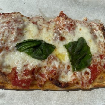 Sugo - Margherita Slice - Pizza Near Me - Costa Mesa, California